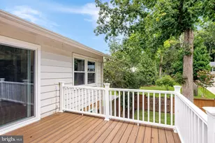 7223 Ashview Dr, Springfield, VA 22153 - Photo 15