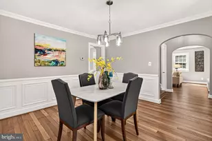 3347 Beechtree Ln, Falls Church, VA 22042 - Photo 9