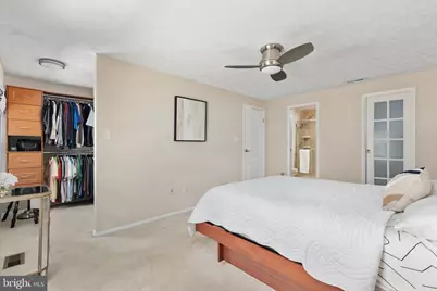 12805 Gatepost Court, Herndon, VA 20171 - Photo 23