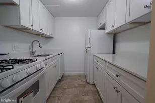 2754 Hollywood Rd, Falls Church, VA 22043 - Photo 1