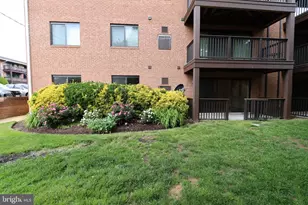 2754 Hollywood Rd, Falls Church, VA 22043 - Photo 15
