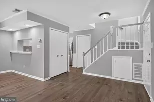 6078 Netherton St, Centreville, VA 20120 - Photo 9