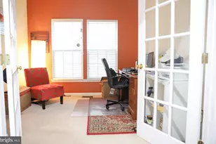 8742 Talbott Farm Dr, Alexandria, VA 22309 - Photo 3