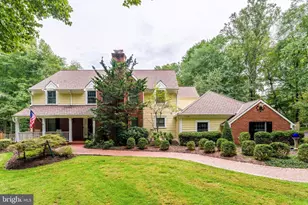 9709 Arnon Chapel Rd, Great Falls, VA 22066 - Photo 3
