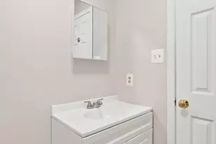 717 Kentland Dr, Great Falls, VA 22066 - Photo 55