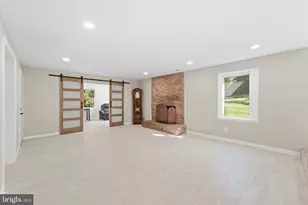 717 Kentland Dr, Great Falls, VA 22066 - Photo 31