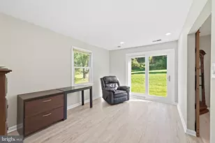 717 Kentland Dr, Great Falls, VA 22066 - Photo 35