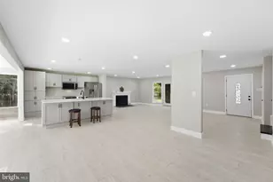 717 Kentland Dr, Great Falls, VA 22066 - Photo 19