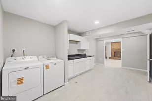 717 Kentland Dr, Great Falls, VA 22066 - Photo 77