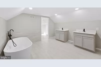 717 Kentland Drive, Great Falls, VA 22066 - Photo 45