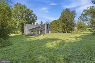 717 Kentland Dr, Great Falls, VA 22066 - Photo 85