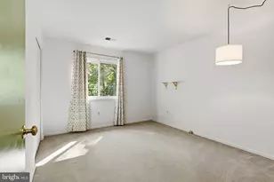 2025 Mock Orange Ct, Reston, VA 20191 - Photo 27