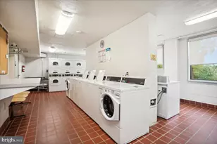 6631 Wakefield Dr, Alexandria, VA 22307 - Photo 81