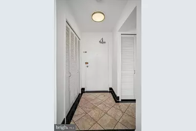 6631 Wakefield Drive #412, Alexandria, VA 22307 - Photo 3