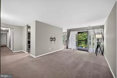 11252 Chestnut Grove Square #248, Reston, VA 20190 - Photo 7