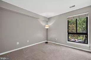 11252 Chestnut Grove Square, Reston, VA 20190 - Photo 25