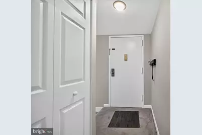 11252 Chestnut Grove Square #248, Reston, VA 20190 - Photo 3