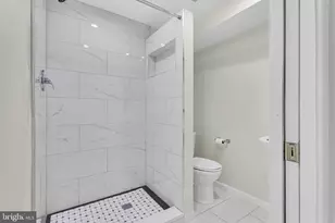 9236 Sand Creek Ct, Burke, VA 22015 - Photo 37