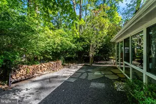 2412 Brentwood Pl, Alexandria, VA 22306 - Photo 39
