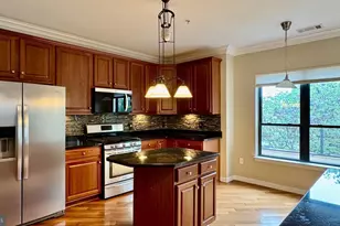 8435 Peace Lily Ct, Lorton, VA 22079 - Photo 9