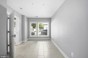 2908 Penny Ln, Fairfax, VA 22031 - Photo 5