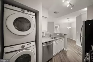 12913 Alton Square, Herndon, VA 20170 - Photo 11