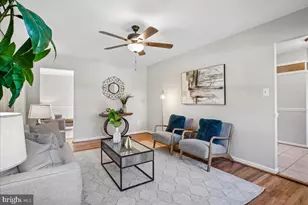 9501 Tregaron Pl, Burke, VA 22015 - Photo 5