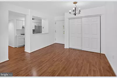8509-A Barrington Court, Springfield, VA 22152 - Photo 7