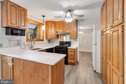 5605 Ventnor Lane, Springfield, VA 22151 - Photo 7
