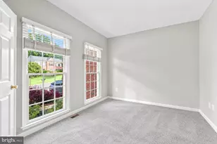 7912 Bracksford Ct, Fairfax Station, VA 22039 - Photo 7