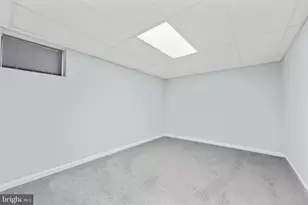 7912 Bracksford Ct, Fairfax Station, VA 22039 - Photo 41