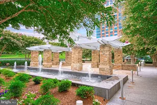 8220 Crestwood Heights Dr, McLean, VA 22102 - Photo 5
