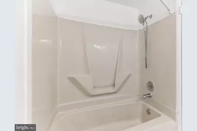 13802 Sauterne Way, Chantilly, VA 20151 - Photo 17