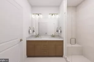 9475B Sprague Ave, Fairfax, VA 22031 - Photo 13