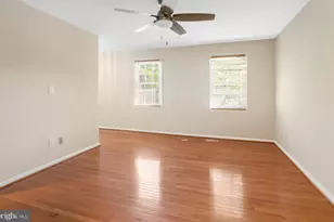 3118 Borge St, Oakton, VA 22124 - Photo 11
