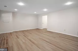 3118 Borge St, Oakton, VA 22124 - Photo 27