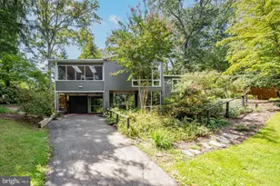 2003 Bedford, Alexandria, VA 22307 - Photo 1