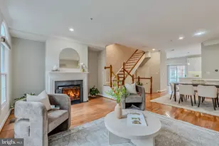 8816 Hunting Lodge Ct, Vienna, VA 22182 - Photo 1