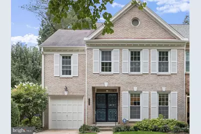1558 McLean Commons Ct, McLean, VA 22101 - Photo 1