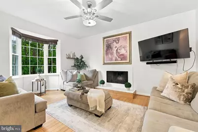 10008 Chestnut Wood Lane, Burke, VA 22015 - Photo 11