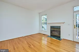 11485 Carriage Ct, Fairfax, VA 22030 - Photo 13