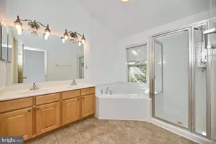 11485 Carriage Ct, Fairfax, VA 22030 - Photo 19