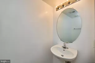 11485 Carriage Ct, Fairfax, VA 22030 - Photo 31