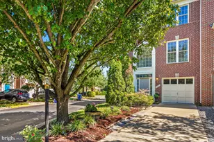 3425 Diehl Ct, Falls Church, VA 22041 - Photo 1