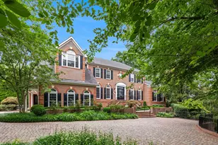 1236 Tottenham Ct, Reston, VA 20194 - Photo 3