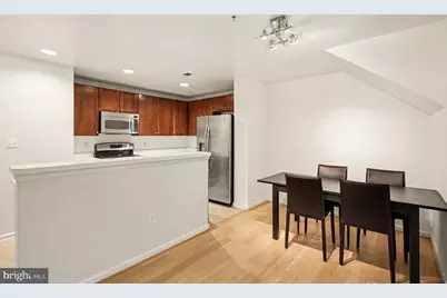 12450 Liberty Bridge Road #204A, Fairfax, VA 22033 - Photo 7