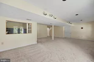3507 Pecan Pl, Fairfax, VA 22033 - Photo 57