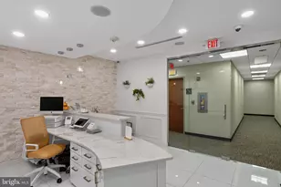 7601 Lewinsville Rd, McLean, VA 22102 - Photo 17