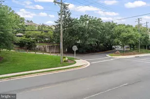7601 Lewinsville Rd, McLean, VA 22102 - Photo 41