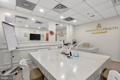 7601 Lewinsville Road #SUITE 305, McLean, VA 22102 - Photo 11